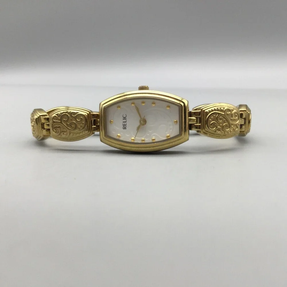 Relic Womens Watch 17mm Gold Tone Dress Bracelet ZR33590 New Battery 5.75